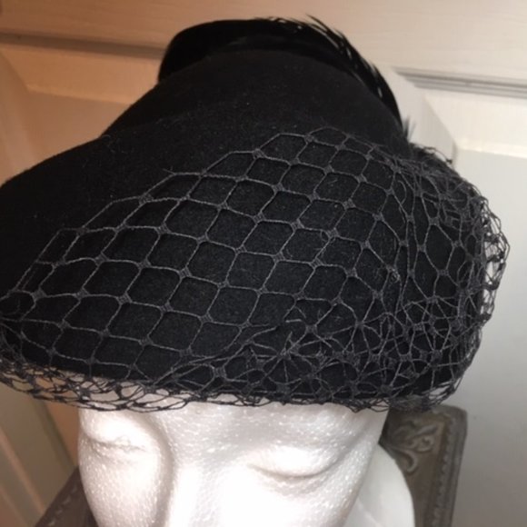 VTG 60's Black Doeskin Felt Wool Hat Feathers Rhinestones w/Veil 21.5"Inner Size - Picture 5 of 7